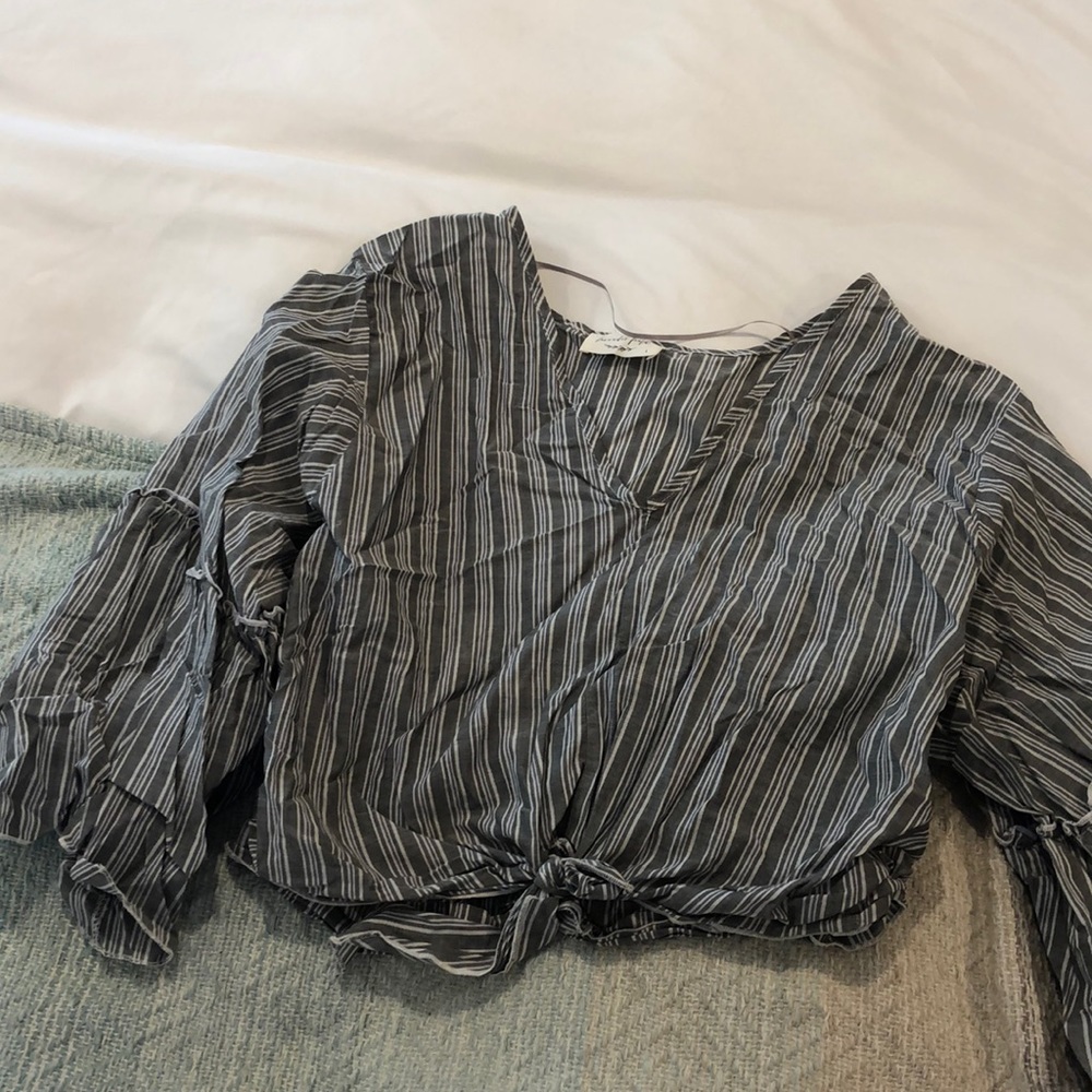 Flowy shirt summer top